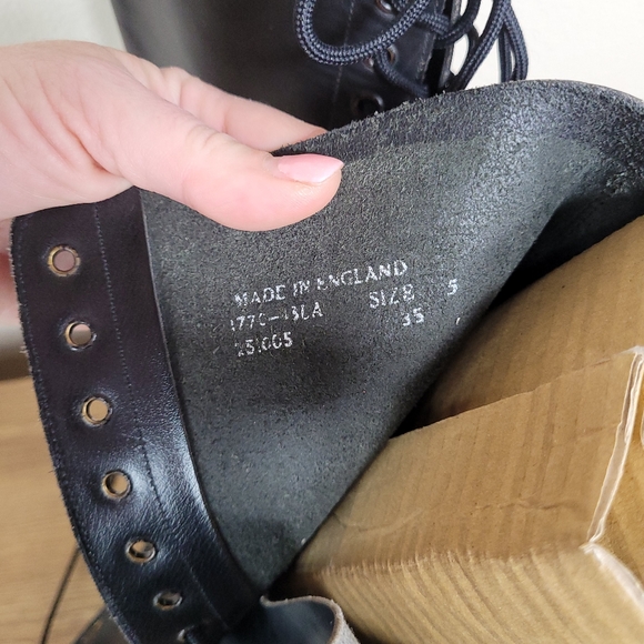 Vintage 80s Dr. Martens 20 Eye RARE New Insoles & Laces Black Leather Sz 7 - Picture 15 of 17